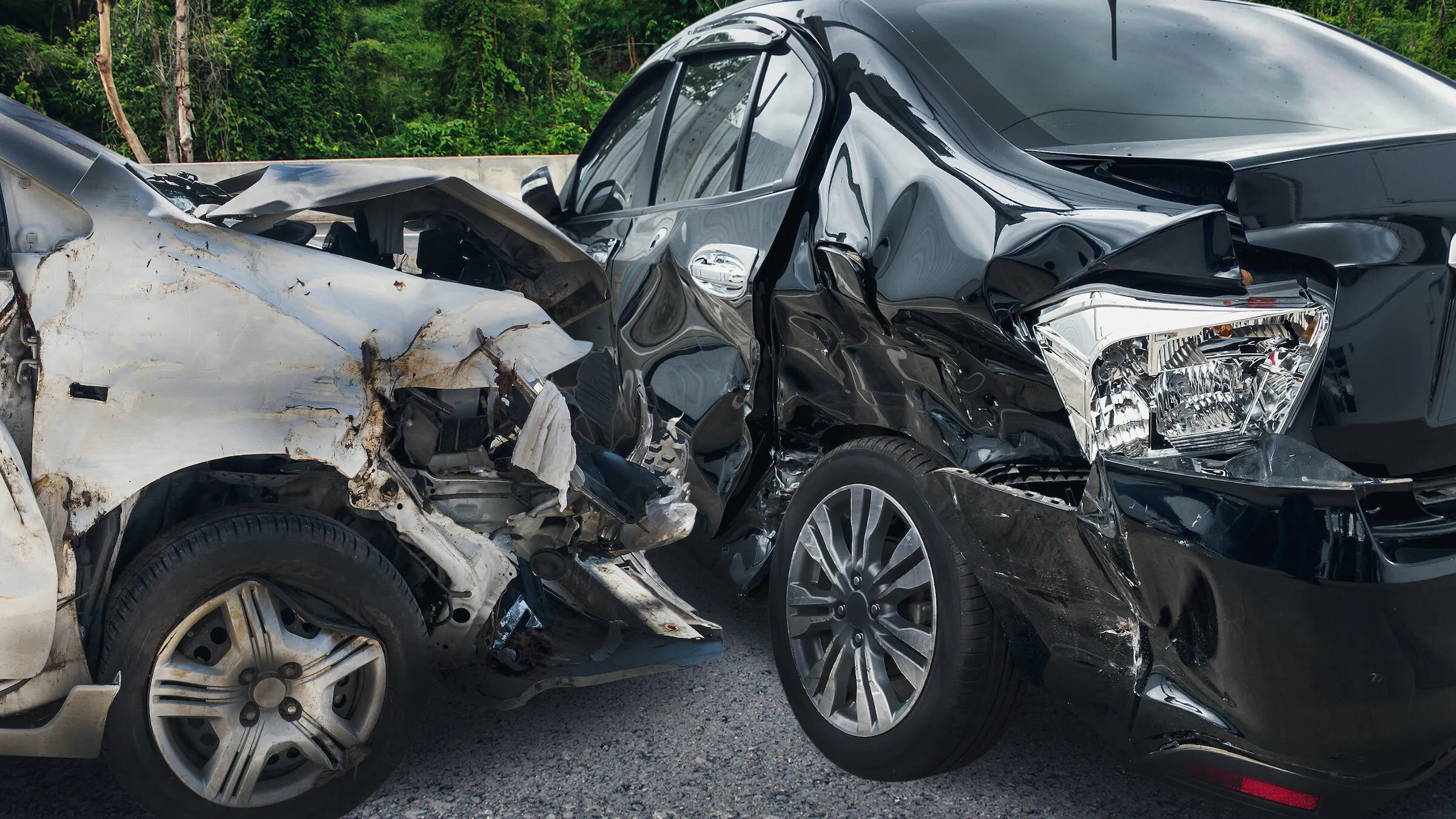 Do's and Don'ts After a Car Accident